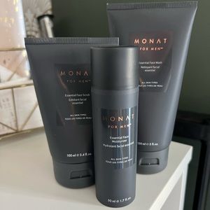 Monet mens line